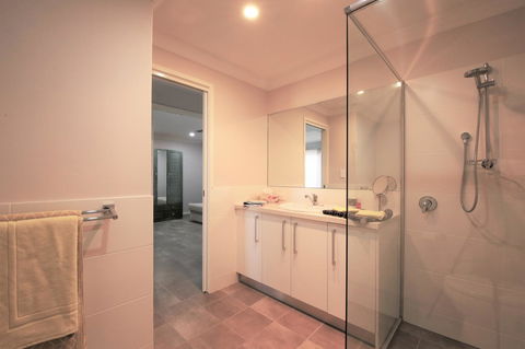 Studio Style Mindarie Marina - Accommodation Newcastle 6