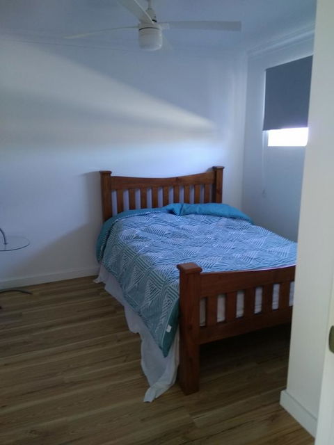 DIANELLA Budget Rooms Happy Place To Stay - Accommodation Newcastle 36
