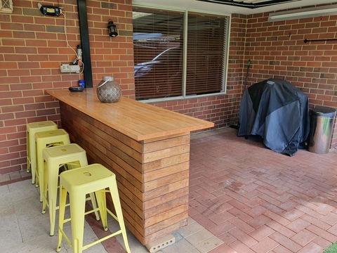 The Entertainer - Accommodation Newcastle 1