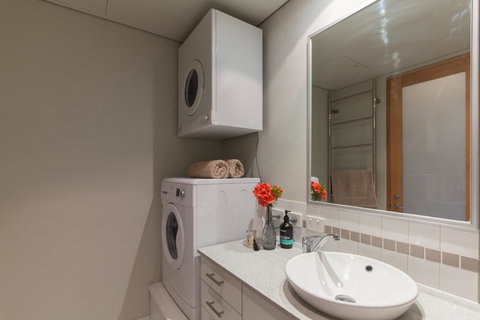 Cloisters - Accommodation Newcastle 17