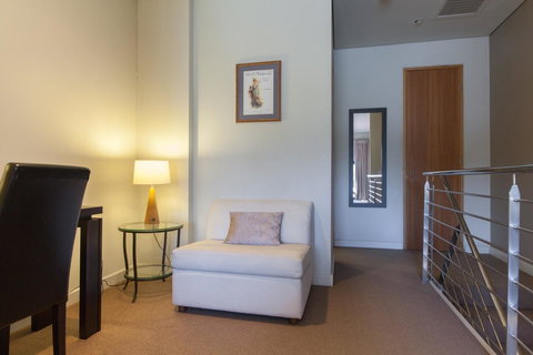 Cloisters - Accommodation Newcastle 13