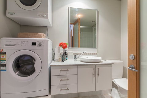 Cloisters - Accommodation Newcastle 15