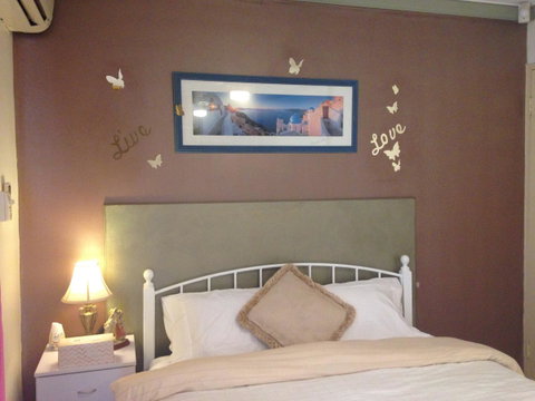 â˜… Stylish Family Home! â˜… - Accommodation Newcastle 10