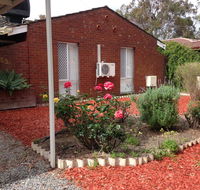  Stylish Family Home  - Accommodation Newcastle