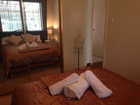 â˜… Stylish Family Home! â˜… - Accommodation Newcastle 12