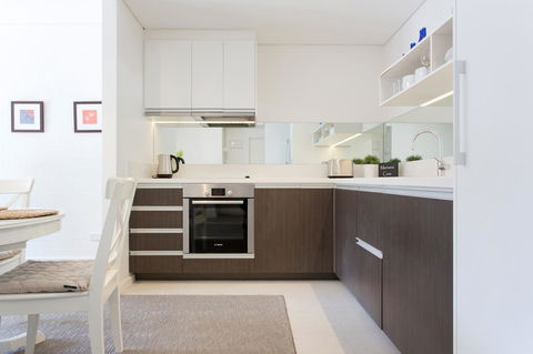 Beachside Living - South Fremantle - Accommodation Newcastle 11