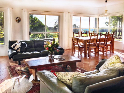 For The Birds Yallingup - Accommodation Newcastle 4