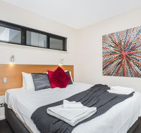 508 Stupendous sunsets  views pool gym parking - Accommodation Newcastle