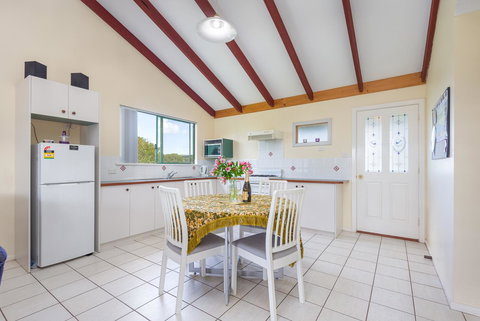 Surfside Ocean Beach Denmark Holiday Accommodation - Accommodation Newcastle 31