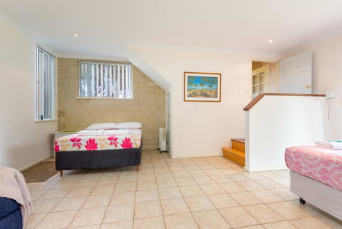 Surfside Ocean Beach Denmark Holiday Accommodation - Accommodation Newcastle 14