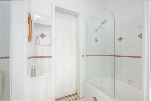 Surfside Ocean Beach Denmark Holiday Accommodation - Accommodation Newcastle 20