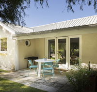 Whitesands Holiday Villas - Accommodation Newcastle