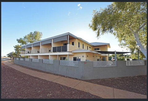 Latitude20 Searipple Rd - Accommodation Newcastle 21