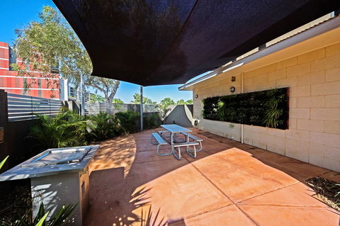Latitude20 Searipple Rd - Accommodation Newcastle 1