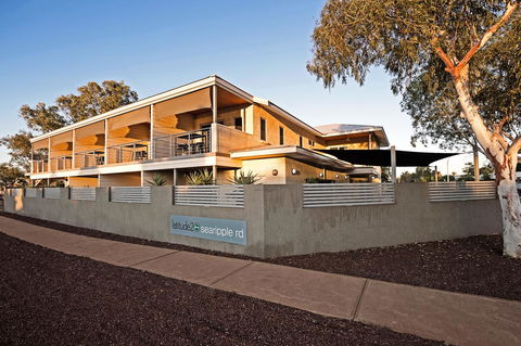 Latitude20 Searipple Rd - Accommodation Newcastle 13