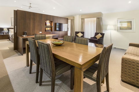 Karratha International Hotel - Accommodation Newcastle 6