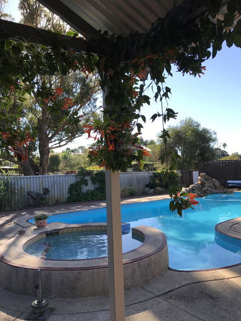 Swan Valley Rest Cottage - Accommodation Newcastle 22
