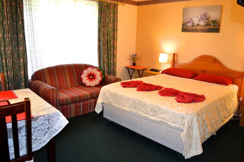 Palms Bed & Breakfast - Accommodation Newcastle 13