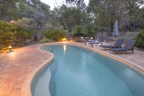 53 Martina Drive - Accommodation Newcastle 0