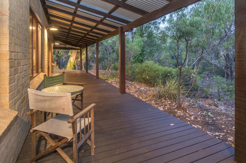 53 Martina Drive - Accommodation Newcastle 11