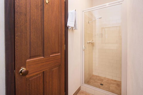 53 Martina Drive - Accommodation Newcastle 21
