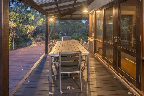 53 Martina Drive - Accommodation Newcastle 10