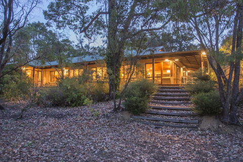 53 Martina Drive - Accommodation Newcastle 8