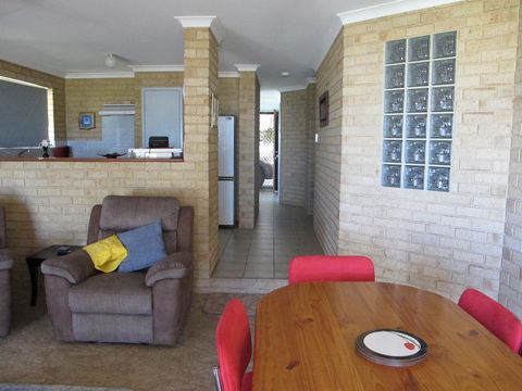 Kalbarri Riverfront Unit - Accommodation Newcastle 16
