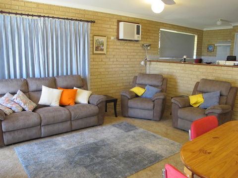 Kalbarri Riverfront Unit - Accommodation Newcastle 17