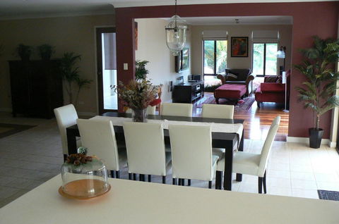 Le Boulevard - Accommodation Newcastle 5