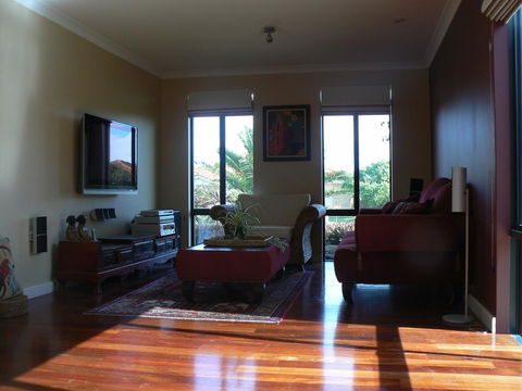 Le Boulevard - Accommodation Newcastle 8