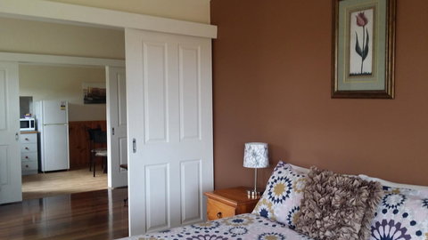 Chalets On Frenchman - Accommodation Newcastle 10