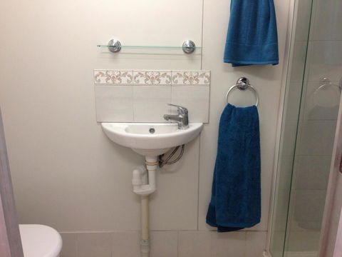 Lemon Tree Lodge - Accommodation Newcastle 16