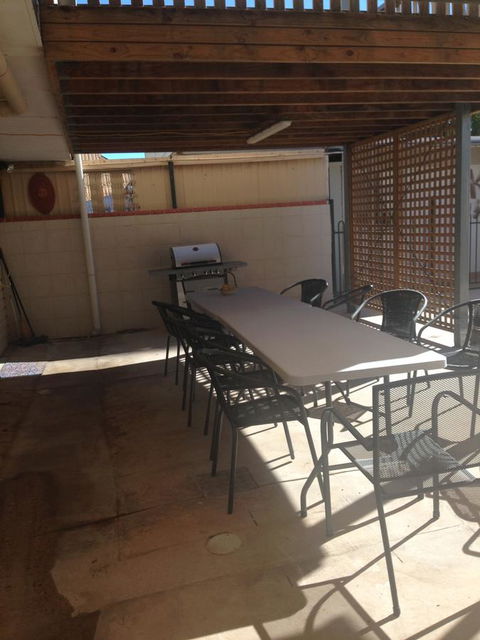 Lemon Tree Lodge - Accommodation Newcastle 14
