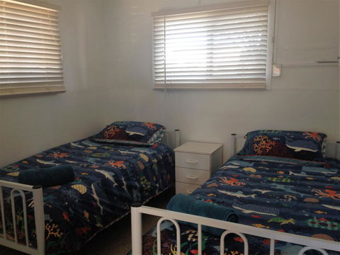 Lemon Tree Lodge - Accommodation Newcastle 7