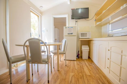 RAC Exmouth Cape Holiday Park - Accommodation Newcastle 3