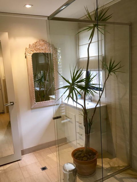 DESIGNER'S STUDIO - Accommodation Newcastle 14