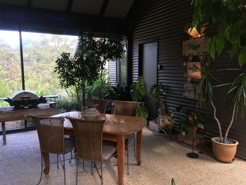 DESIGNER'S STUDIO - Accommodation Newcastle 2