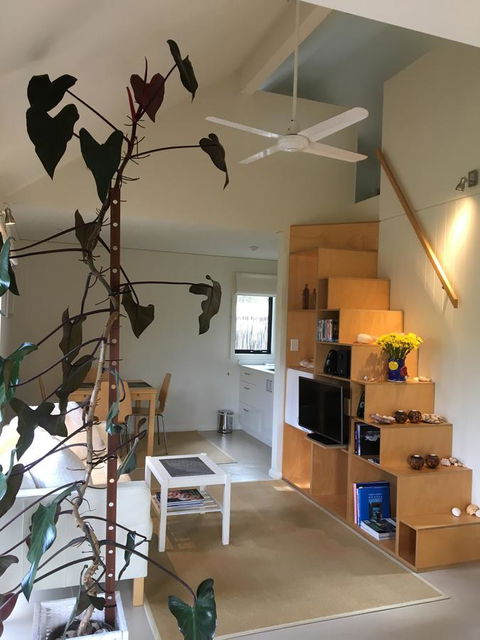 DESIGNER'S STUDIO - Accommodation Newcastle 16