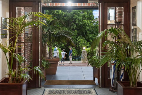Caves House Hotel & Apartments Yallingup - Accommodation Newcastle 9