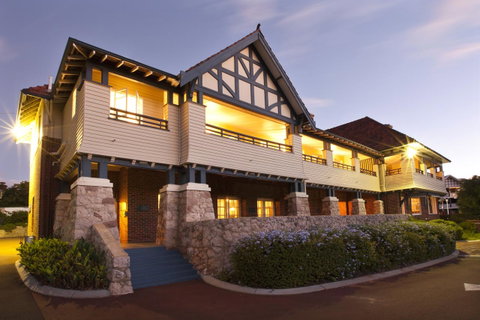 Caves House Hotel & Apartments Yallingup - Accommodation Newcastle 15