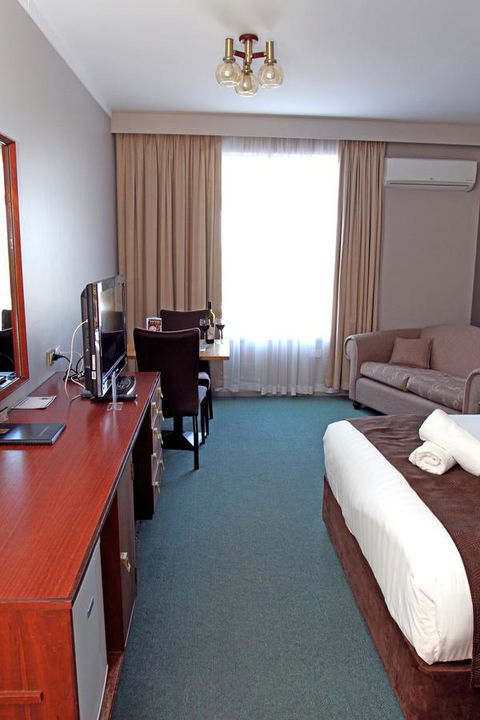 Hospitality Esperance SureStay Collection By Best Western - Accommodation Newcastle 43