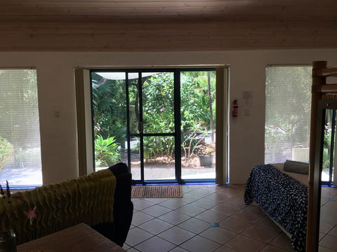 Par La Mer - Accommodation Newcastle 14