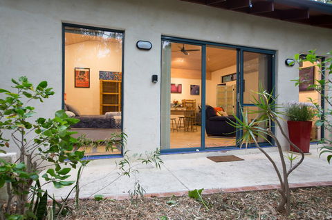 Par La Mer - Accommodation Newcastle 2