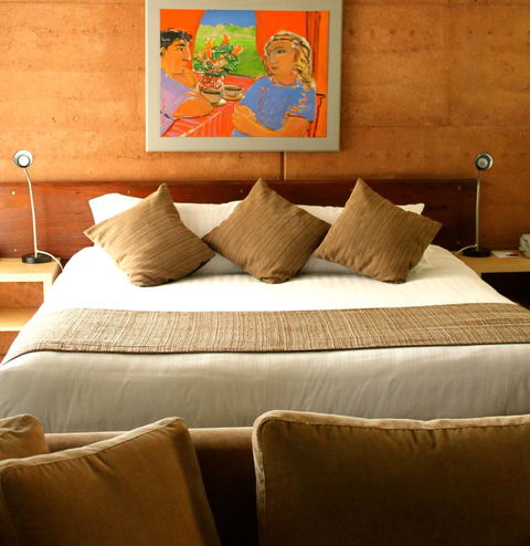 The Pemberton Hotel - Accommodation Newcastle 1