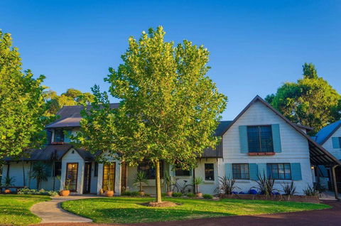 Sienna Lodge - Accommodation Newcastle 25