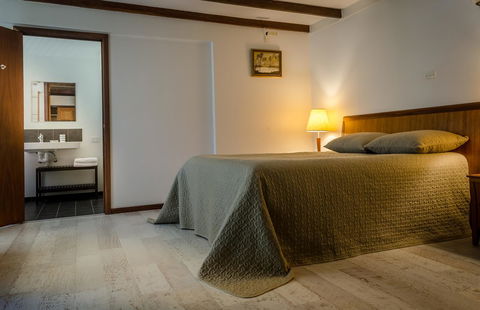 Sienna Lodge - Accommodation Newcastle 2