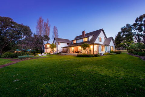 Sienna Lodge - Accommodation Newcastle 21