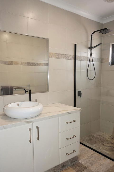 27 Corella Court - Accommodation Newcastle 13
