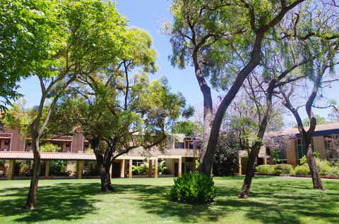 Trinity On Hampden - Accommodation Newcastle 7